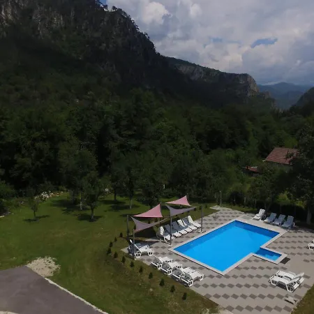 Apartahotel Dzenana Boracko Jezero 3*