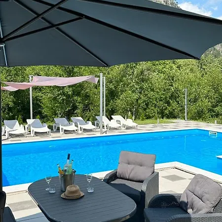 Dzenana Boracko Jezero 3*