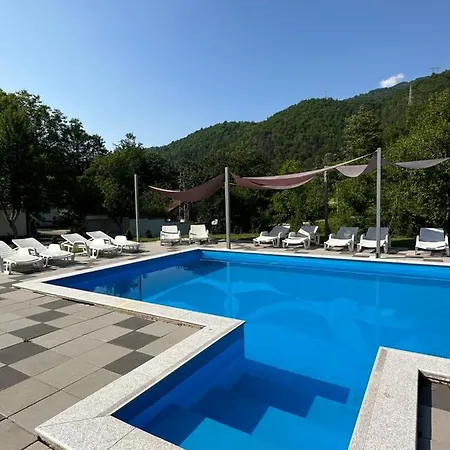 Dzenana Boracko Jezero Apartahotel Konjic