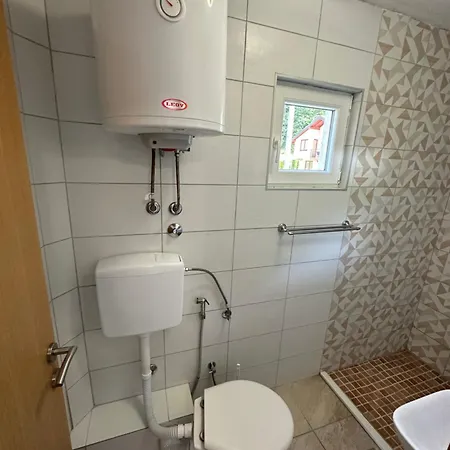 Dzenana Boracko Jezero Apartahotel